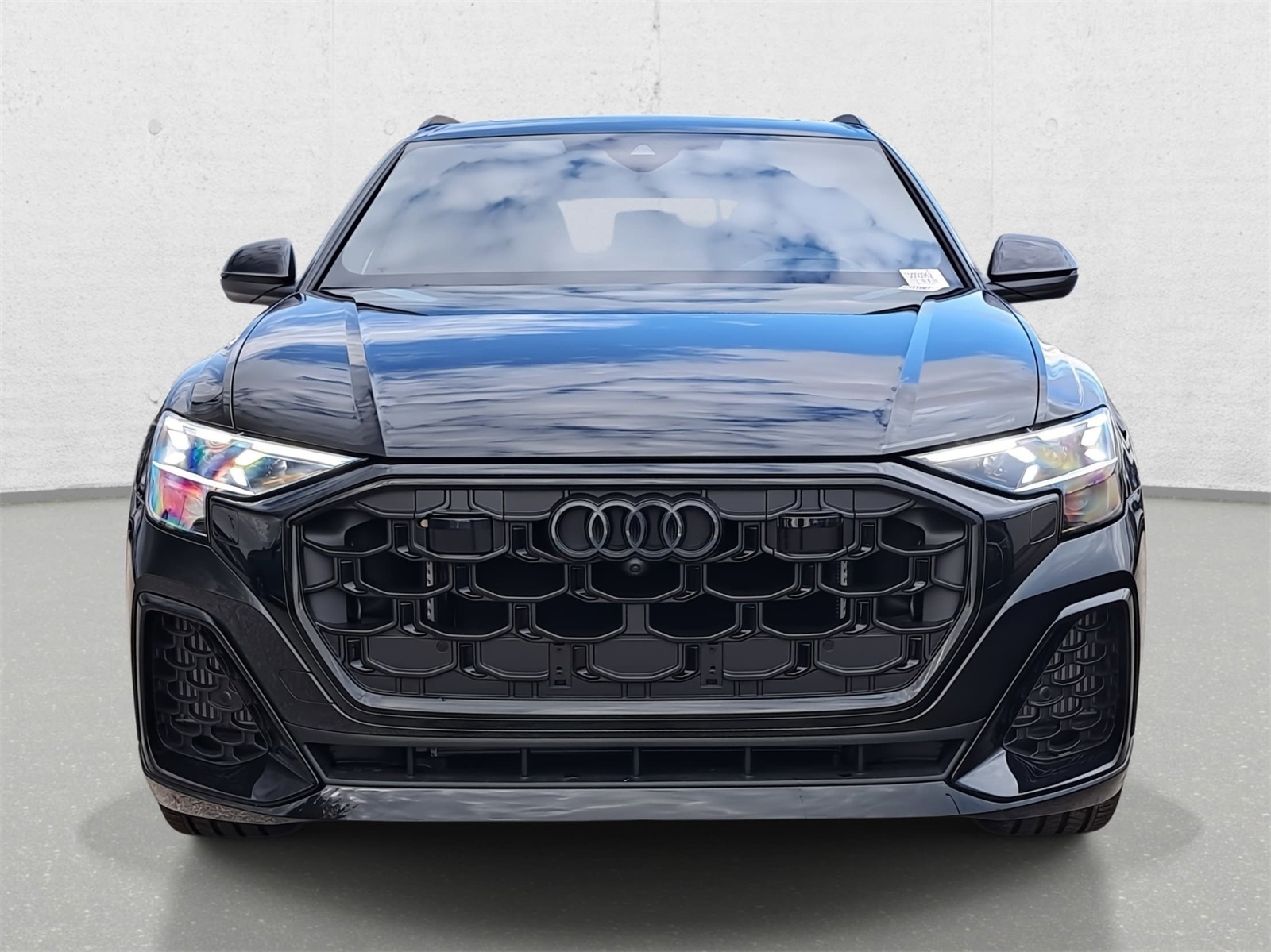 2026 Audi SQ8 Prestige's photo