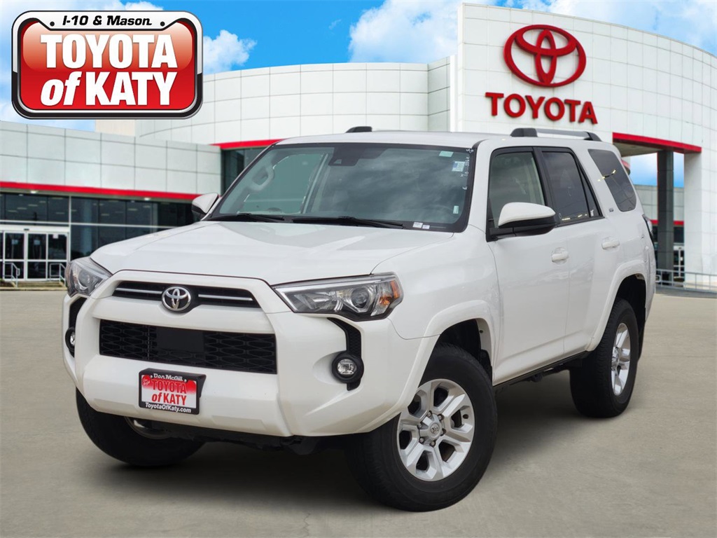 2024 Toyota 4Runner SR5's photo