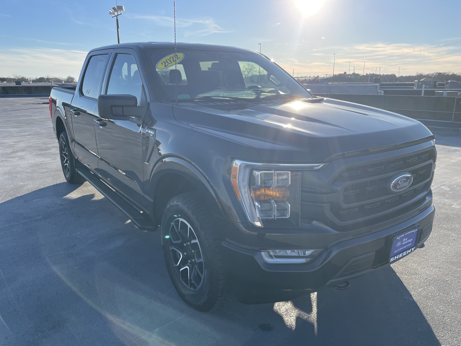 2022 Ford F-150 XLT's photo