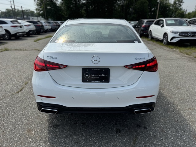 2025 Mercedes Benz C 300 4MATIC Sedan photo 4