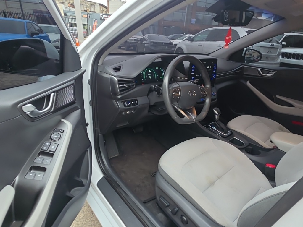 used 2021 Hyundai Ioniq Plug-In Hybrid car, priced at $18,895