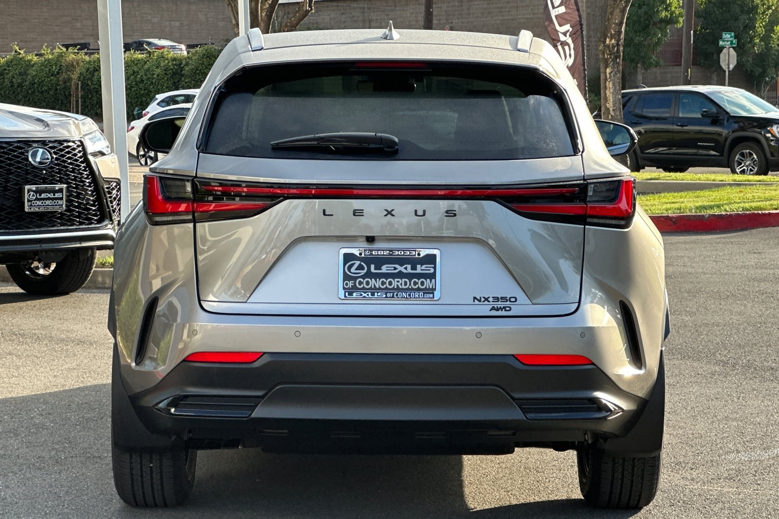 2026 Lexus NX 350 photo 3