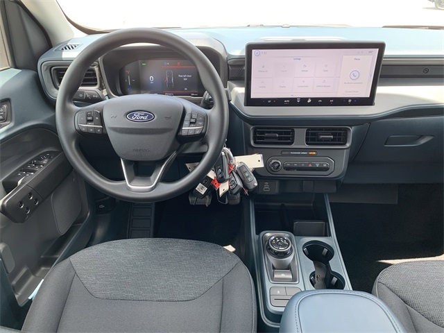 2025 Oxford White Ford Maverick XL AWD Truck