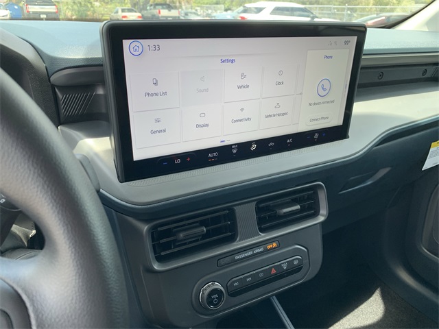 2025 Oxford White Ford Maverick XL AWD Truck