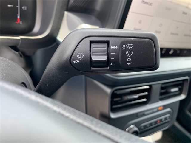 2025 Oxford White Ford Maverick XL AWD Truck