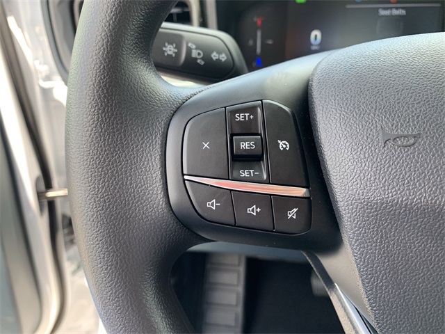 2025 Oxford White Ford Maverick XL AWD Truck