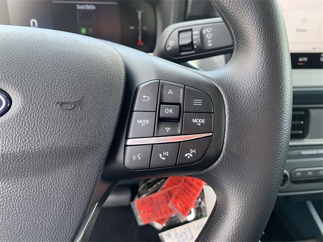 2025 Oxford White Ford Maverick XL AWD Truck