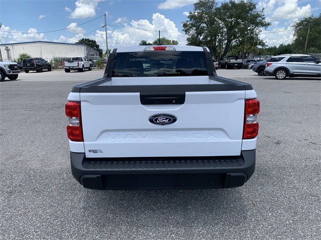 2025 Oxford White Ford Maverick XL AWD Truck