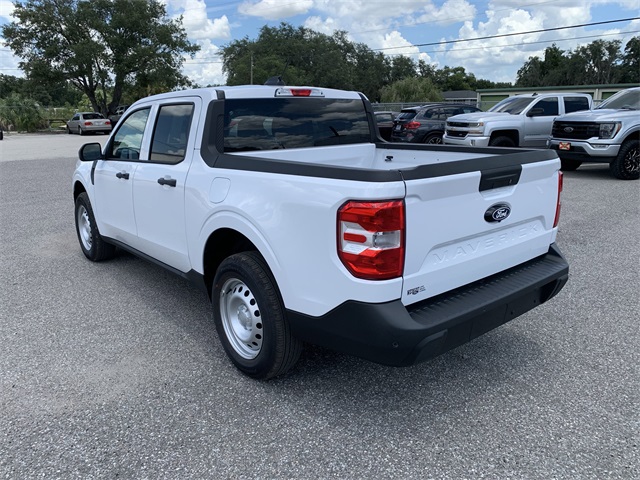 2025 Oxford White Ford Maverick XL AWD Truck