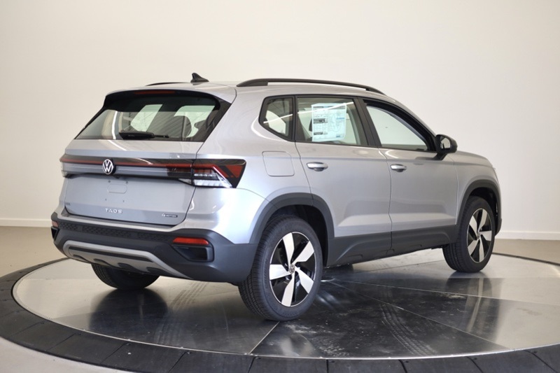 2025 Volkswagen Taos S photo 2