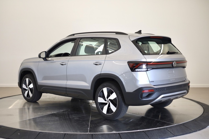 2025 Volkswagen Taos S photo 4