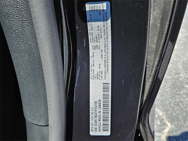 2026 Chrysler Pacifica Select