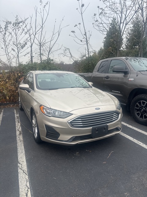 2019 Ford Fusion Hybrid SE's photo