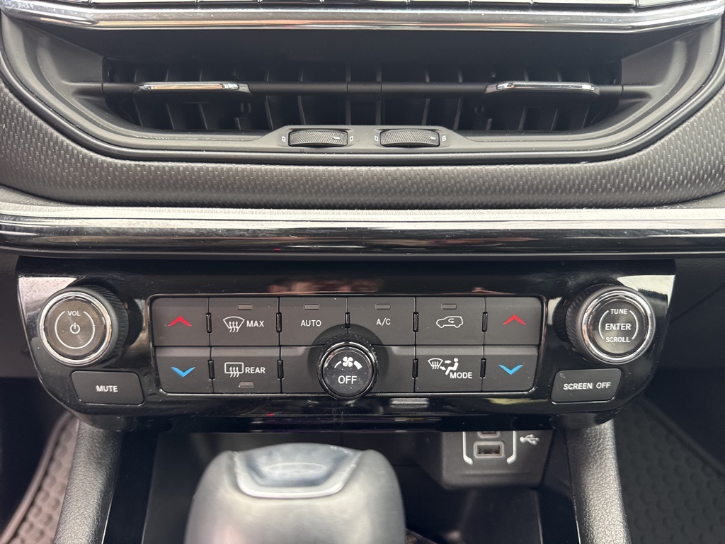 used 2022 Jeep Compass car, priced at $21,521