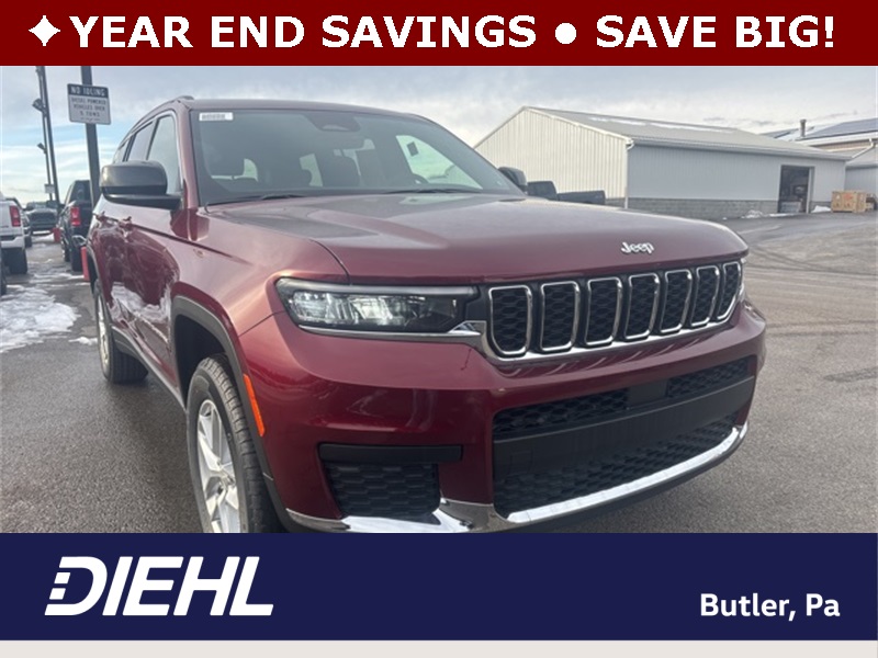 2025 Jeep Grand Cherokee L Laredo's photo