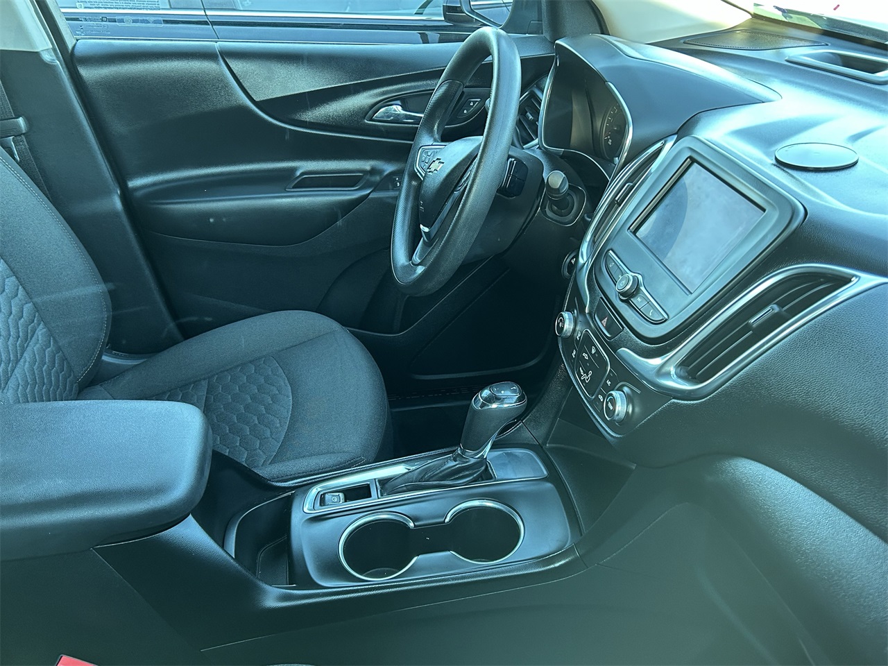 used 2020 Chevrolet Equinox car, priced at $12,994