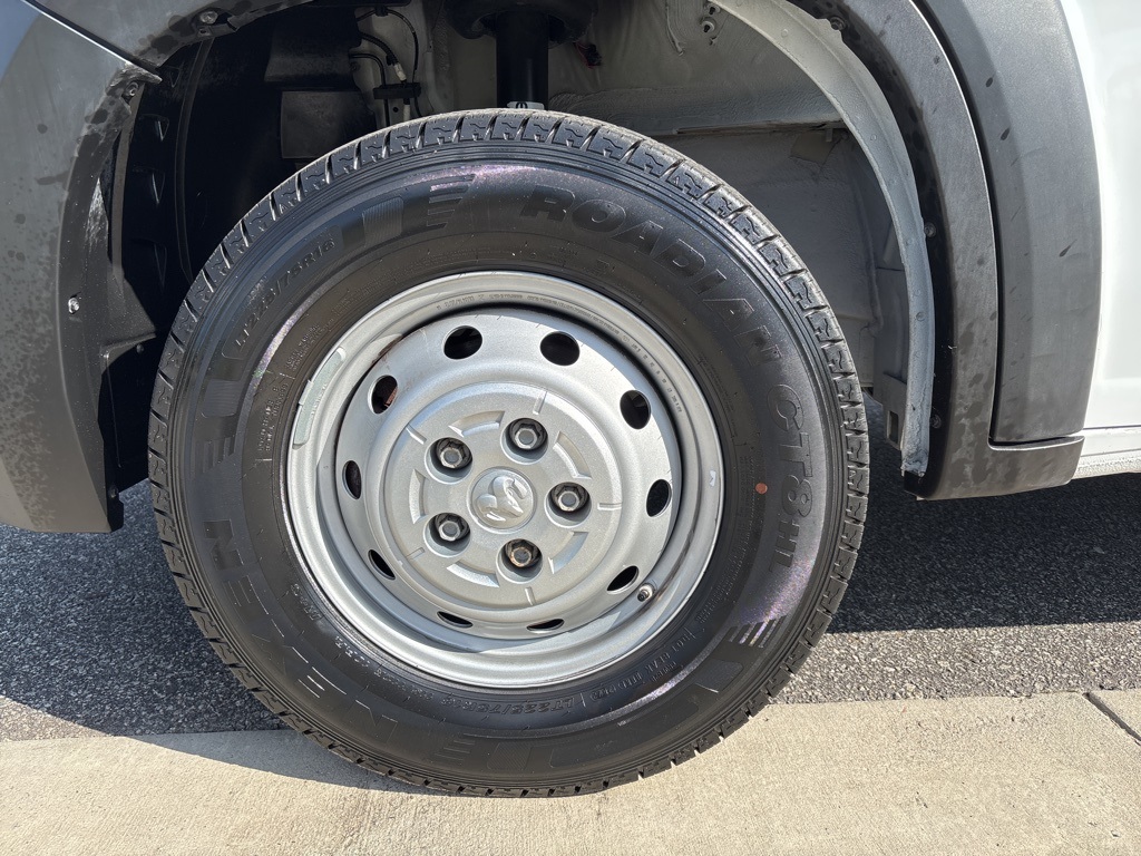 Used 2023 Ram ProMaster 2500 High Roof FWD Empty Cargo Van for sale #SP1408 - photo 18