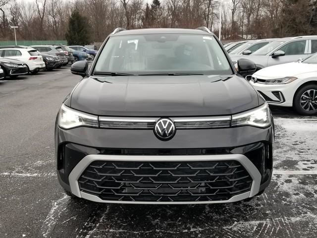 new 2026 Volkswagen Taos car, priced at $39,118