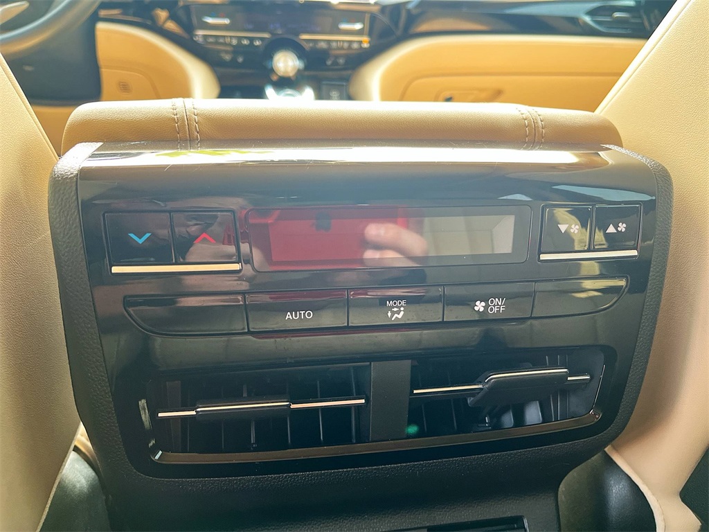2024 Acura MDX SH-AWD Technology photo 23