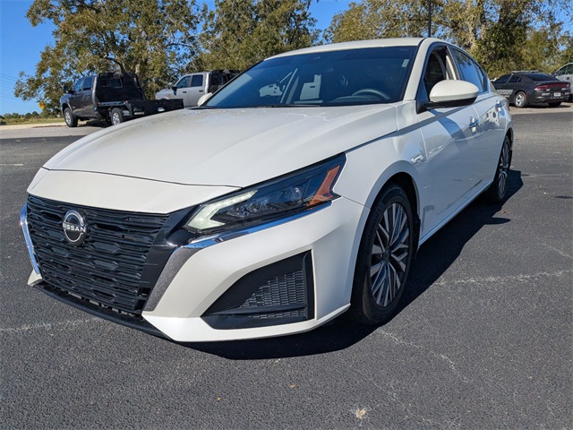 2023 Nissan Altima SV FWD