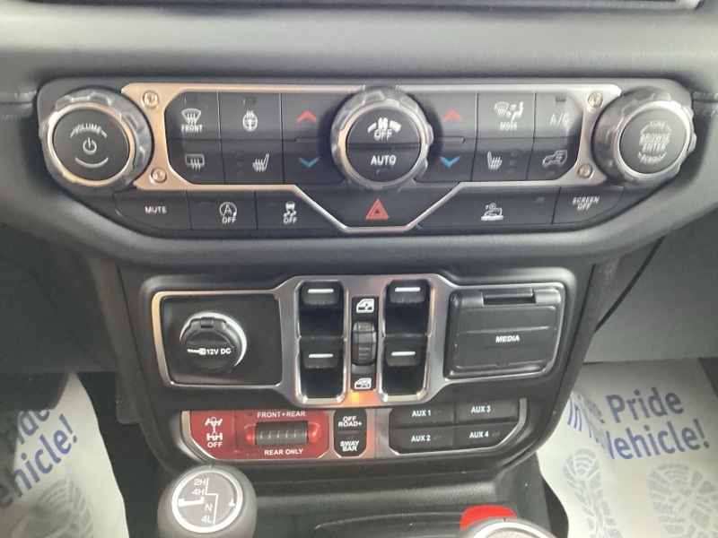 2025 Jeep Wrangler Rubicon photo 34