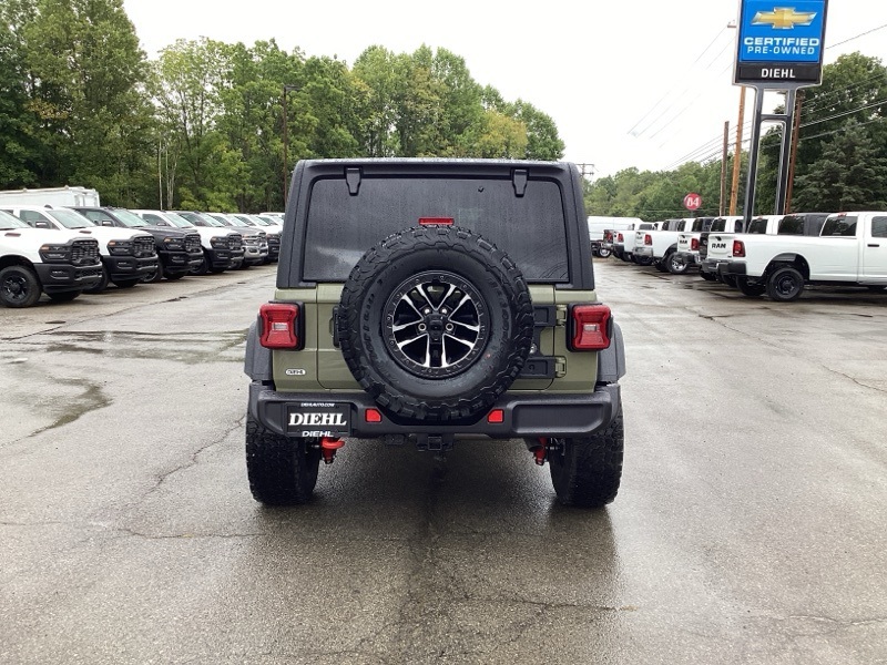 2025 Jeep Wrangler Rubicon photo 6