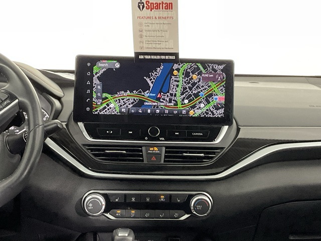 2024 Nissan Altima 2.5 SR photo 22