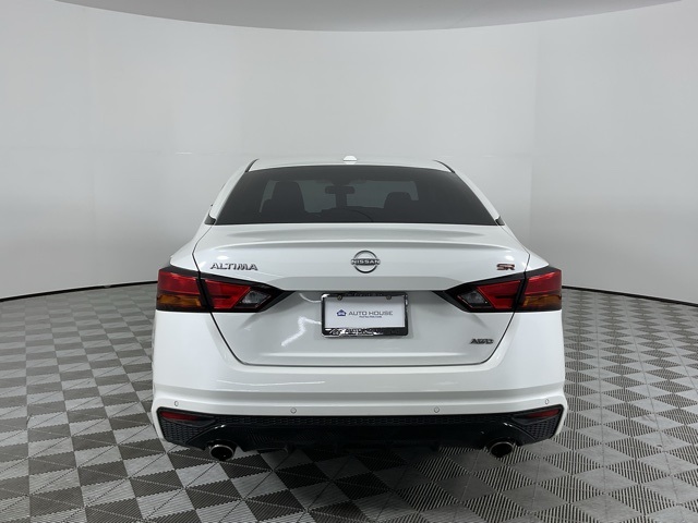 2024 Nissan Altima 2.5 SR photo 6