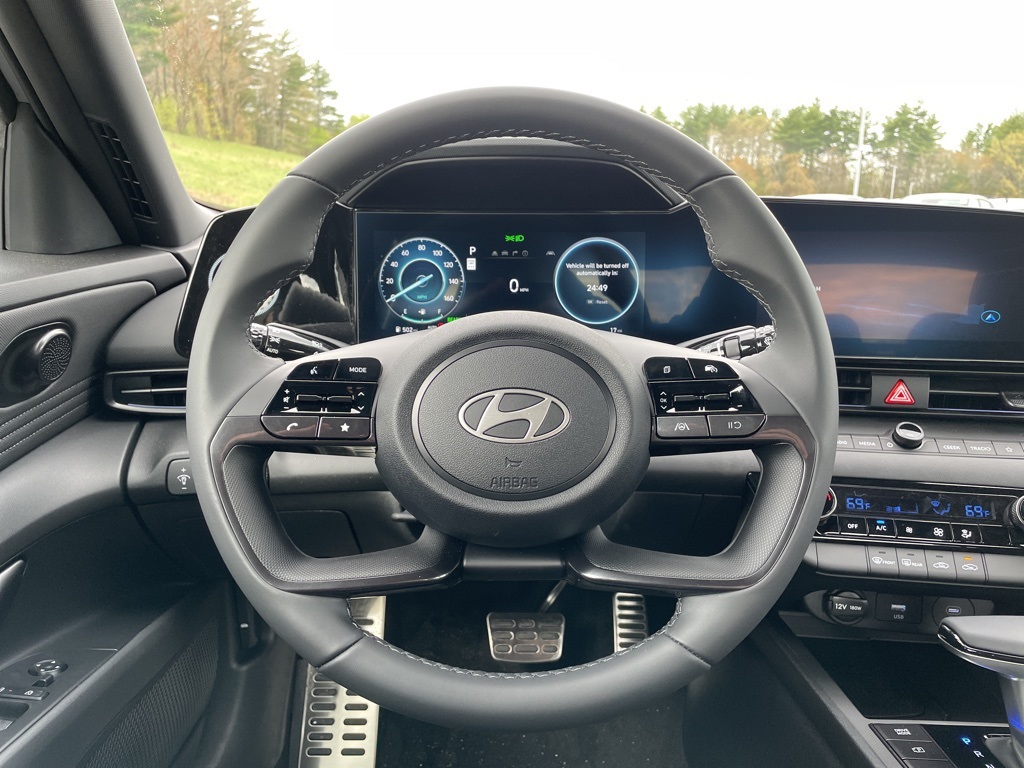 2025 Hyundai Elantra Hybrid SEL Sport photo 14