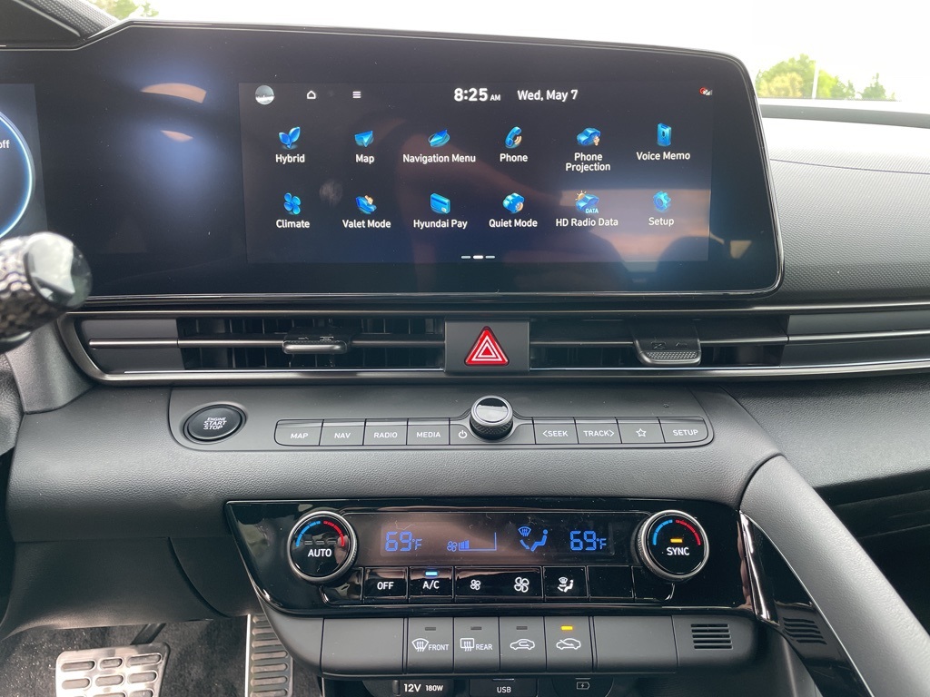 2025 Hyundai Elantra Hybrid SEL Sport photo 19