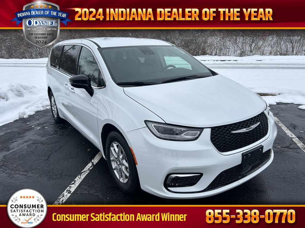 used 2024 Chrysler Pacifica car, priced at $28,835