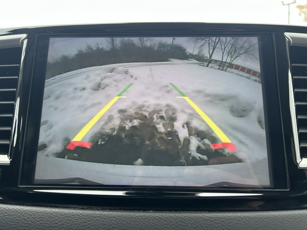 used 2024 Chrysler Pacifica car, priced at $28,455