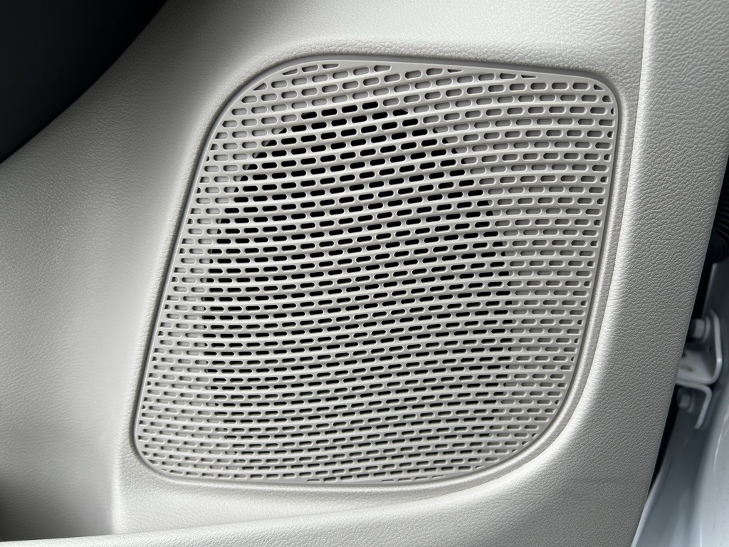 used 2024 Chrysler Pacifica car, priced at $28,455