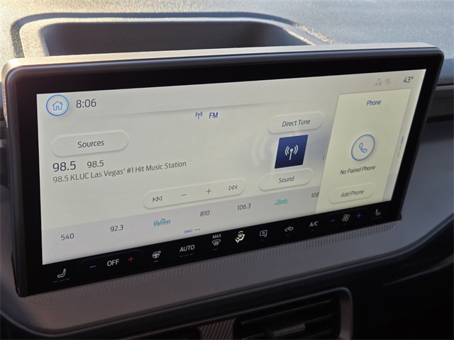 New 2025 Ford Maverick XLT 4D Crew Cab