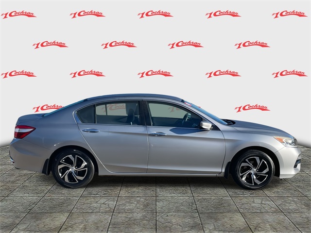 2017 Honda Accord LX photo 2