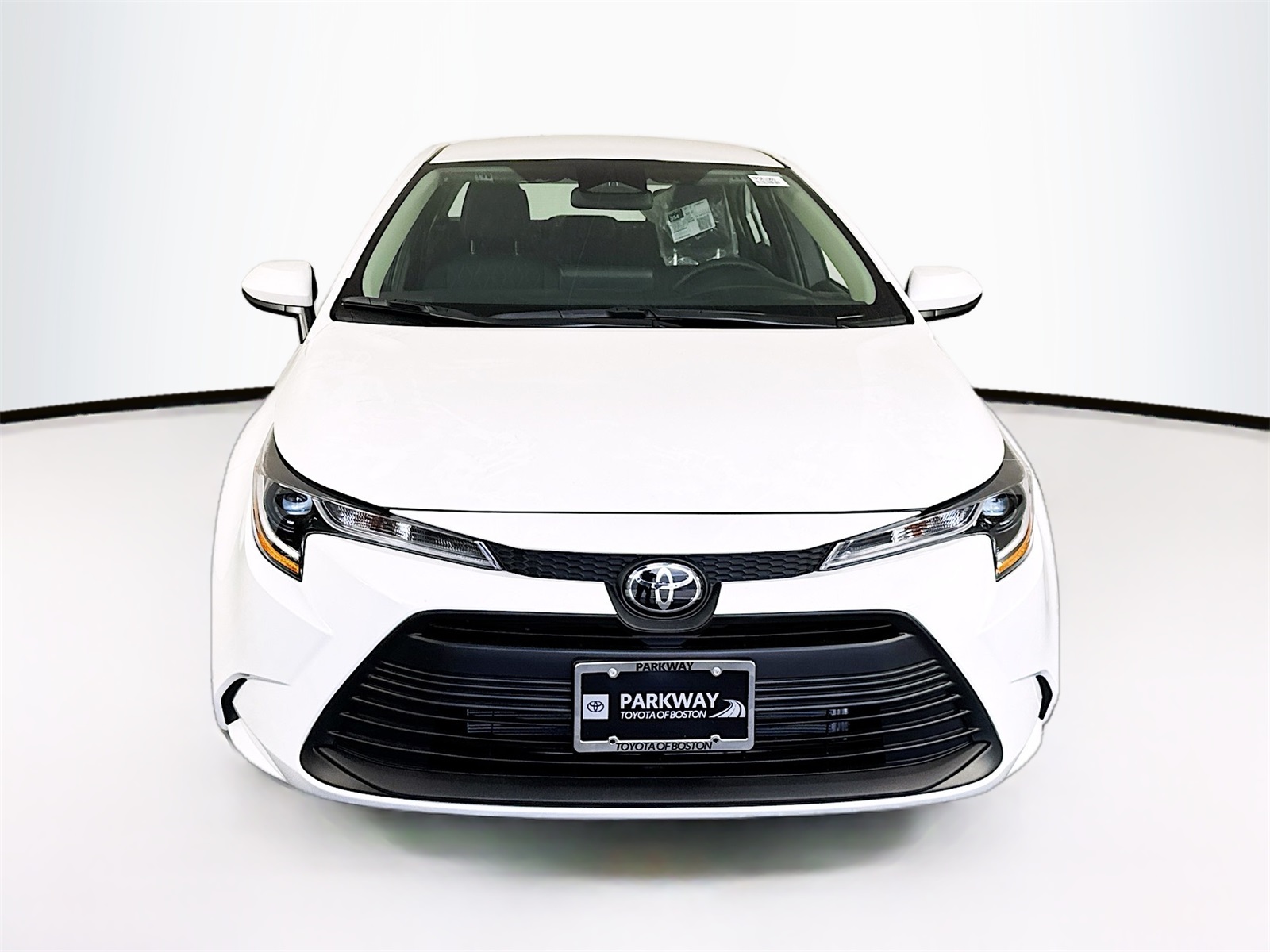 2026 Toyota Corolla LE photo 2