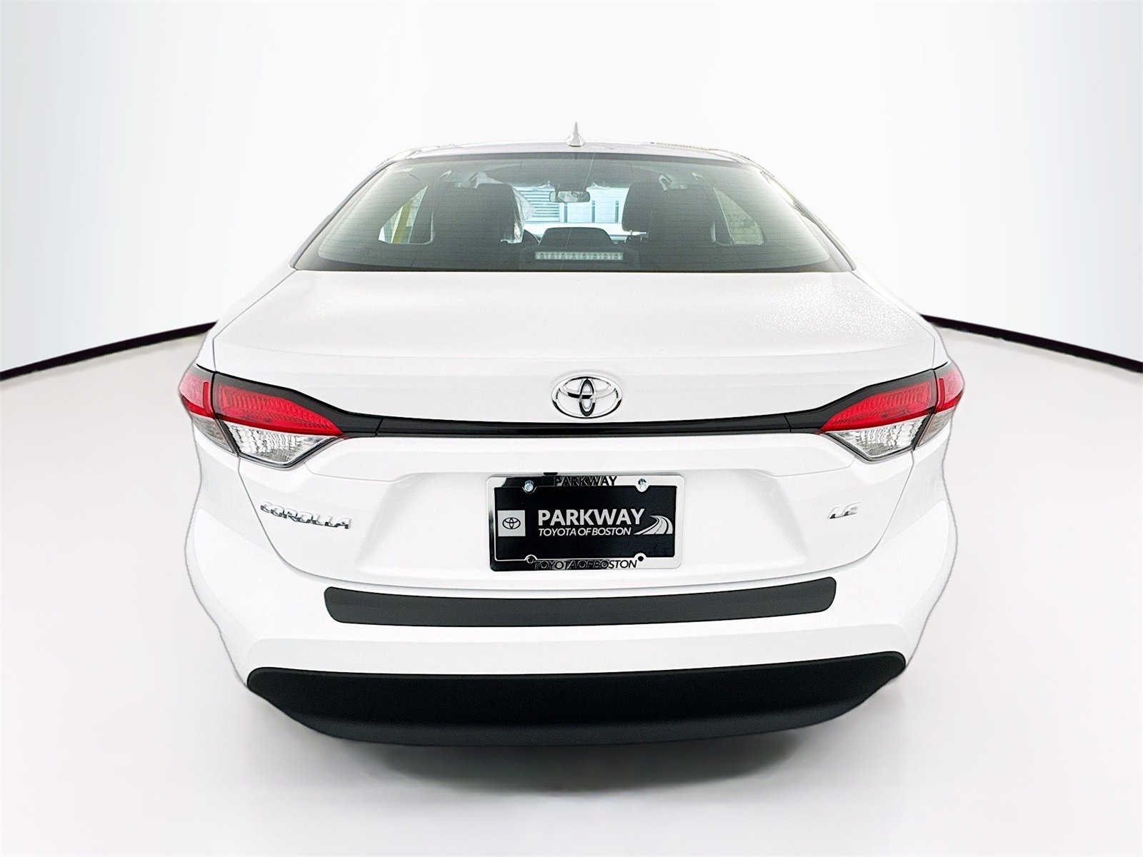 2026 Toyota Corolla LE photo 5