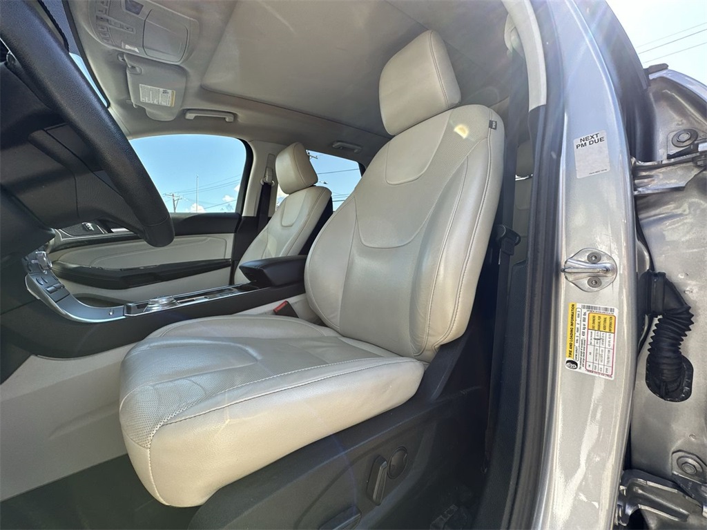 used 2020 Ford Edge car, priced at $18,995