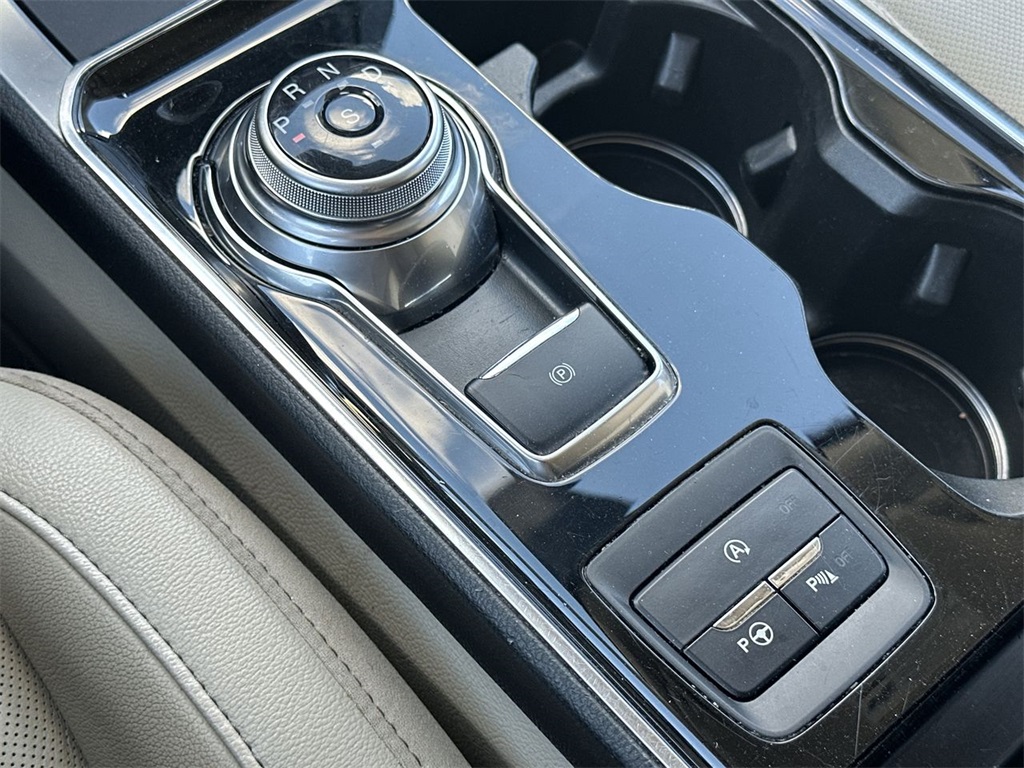 used 2020 Ford Edge car, priced at $18,995