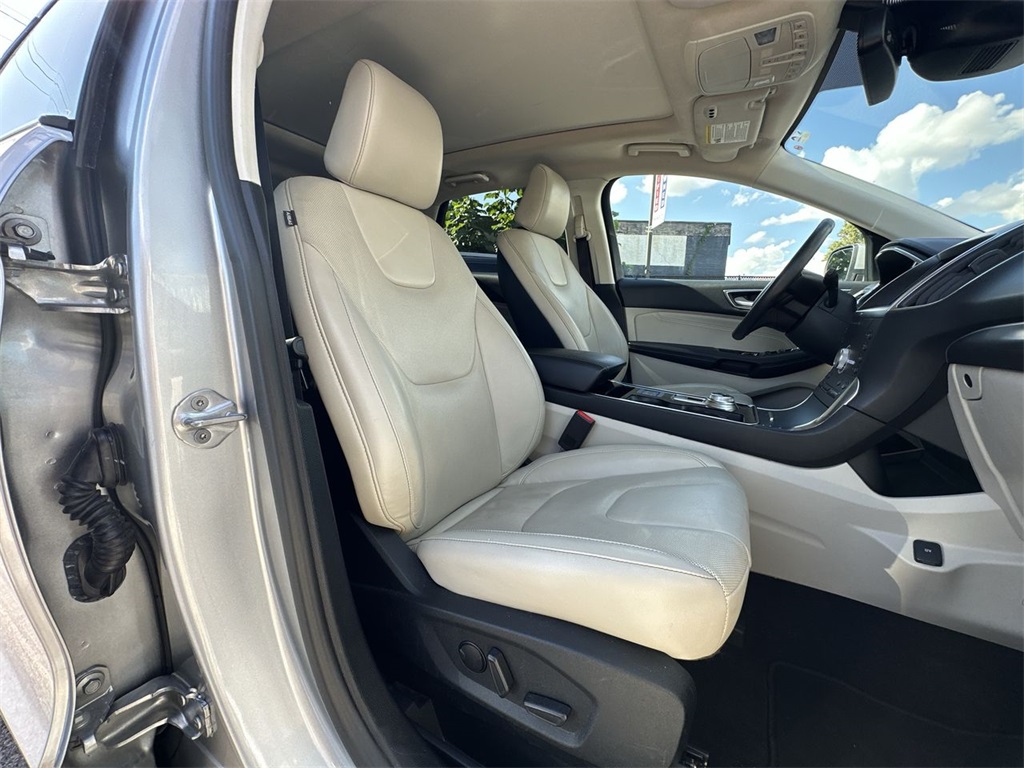 used 2020 Ford Edge car, priced at $18,995