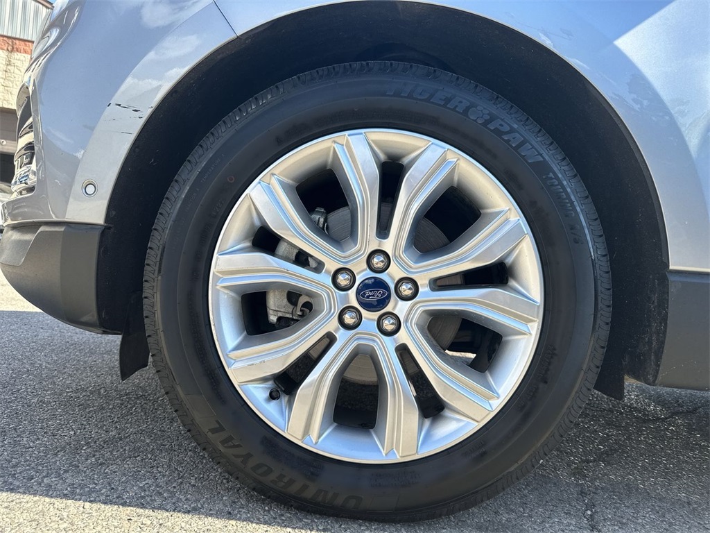 used 2020 Ford Edge car, priced at $18,995