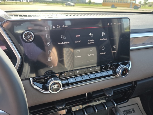 2026 GMC Canyon 4WD Denali