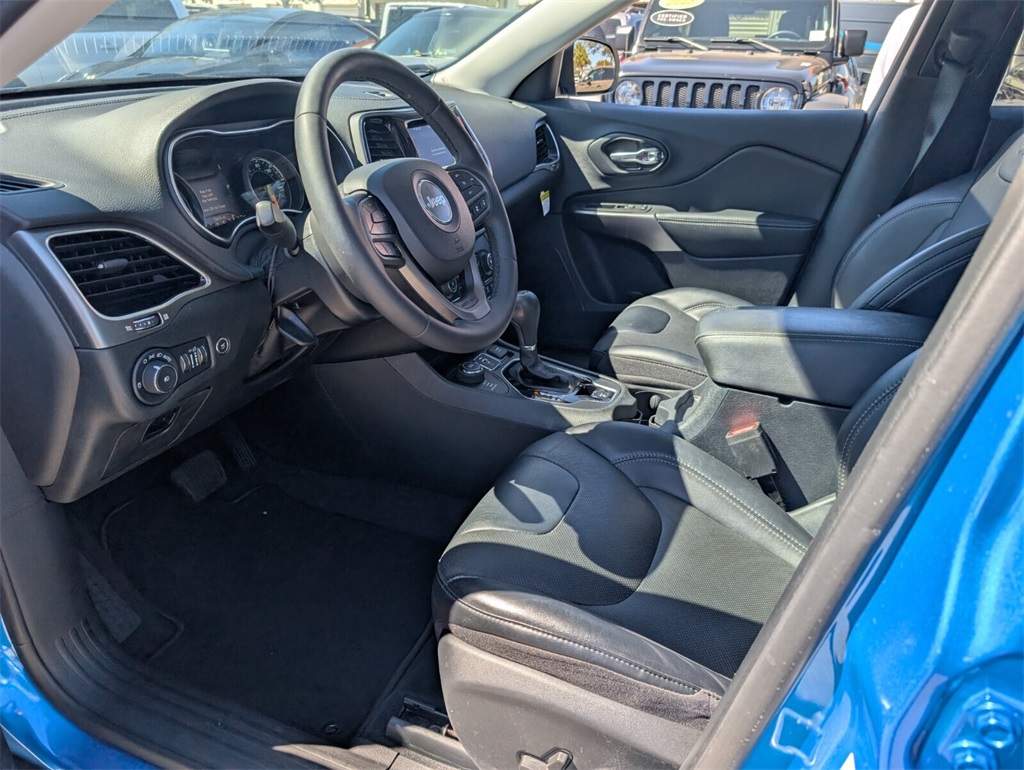 used 2022 Jeep Cherokee car, priced at $24,998