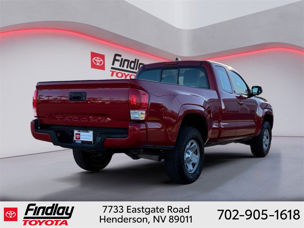 2017 Toyota Tacoma SR photo 4