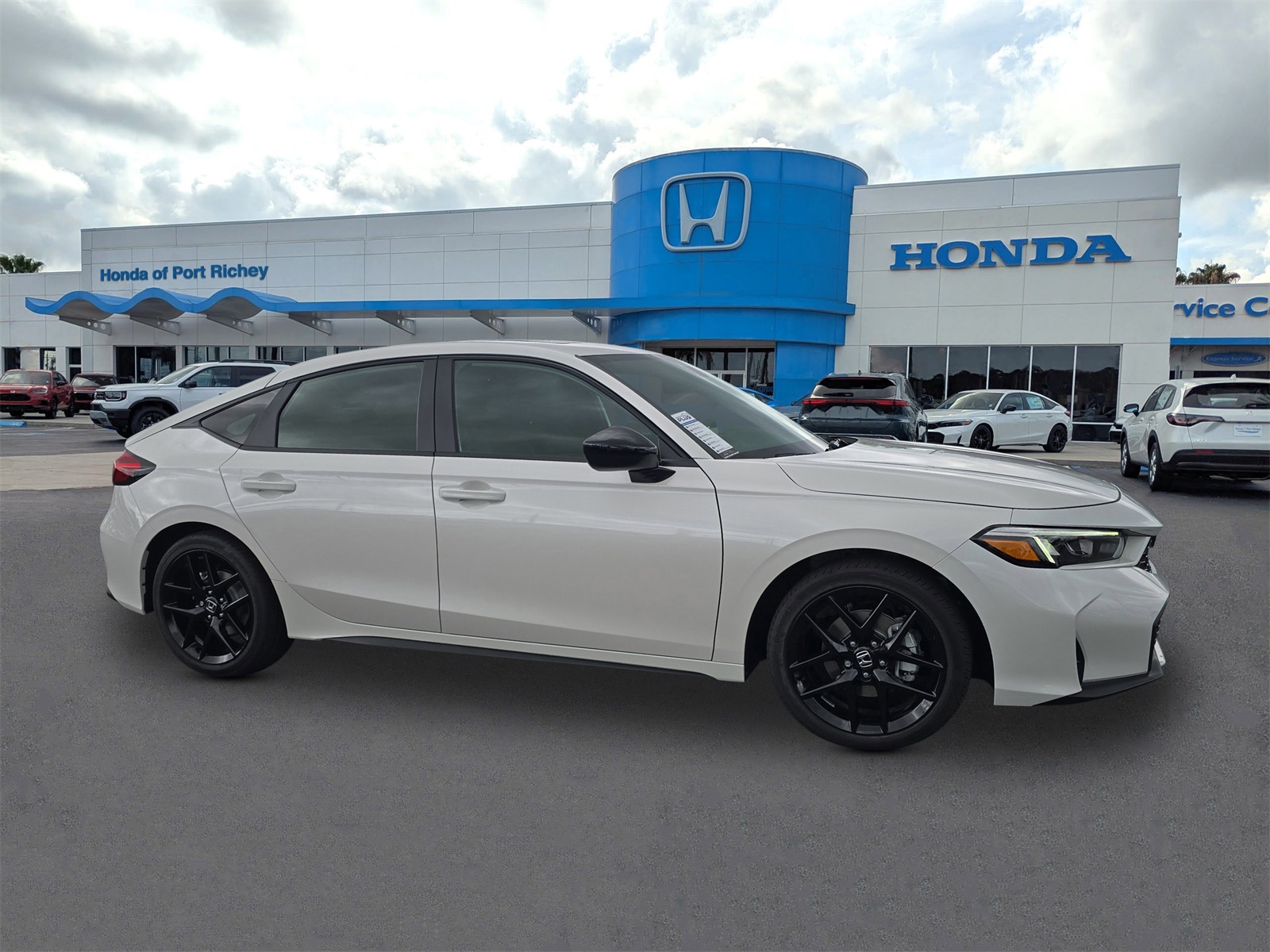 2026 Honda Civic Hatchback Sport's photo