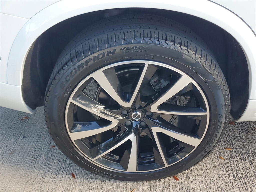 used 2023 Volvo XC90 car, priced at $35,979