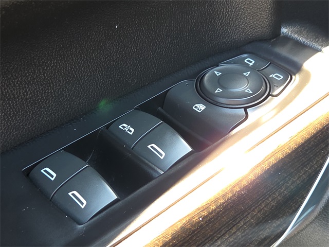 2020 Chevrolet Silverado 1500 LT photo 14
