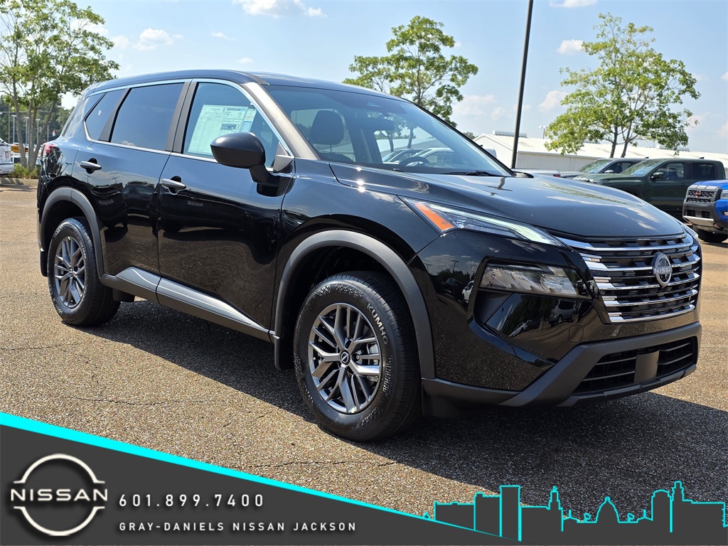 2026 Nissan Rogue S's photo