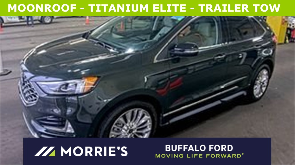 2024 Ford Edge Titanium's photo