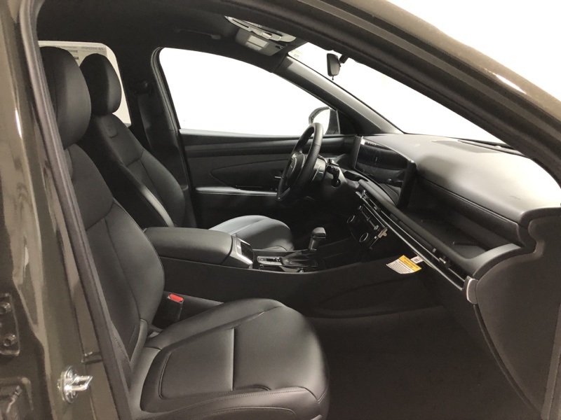 2026 Hyundai Santa Cruz XRT photo 8